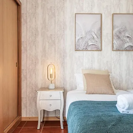 Centre By Madeira Sun Travel Апартаменты